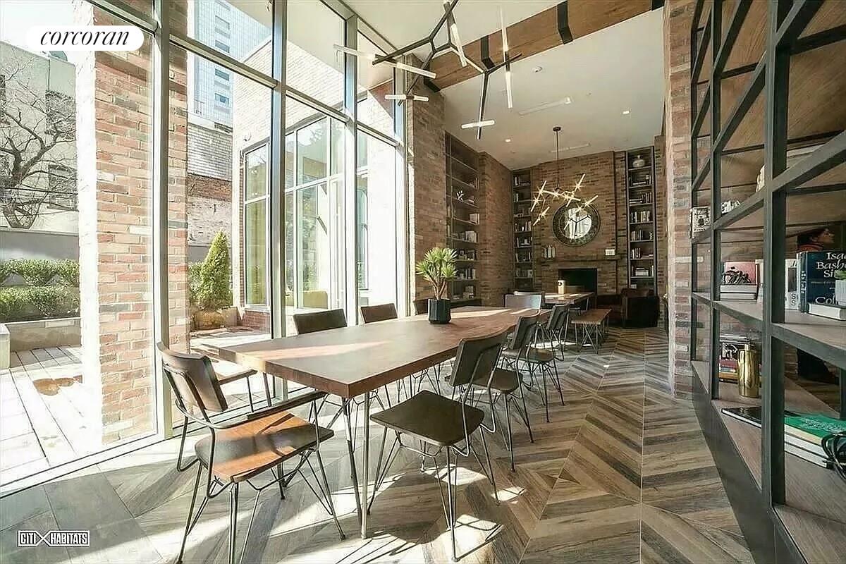 #15 photo, Brooklyn, Greenpoint , NY 11222