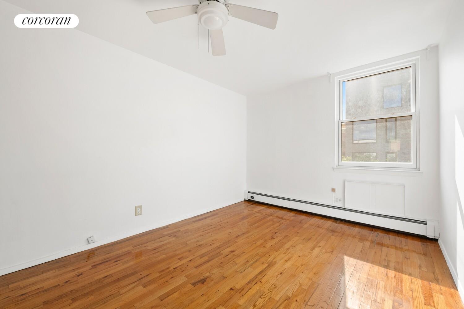 #10 photo, Brooklyn, Columbia St Waterfr , NY 11231