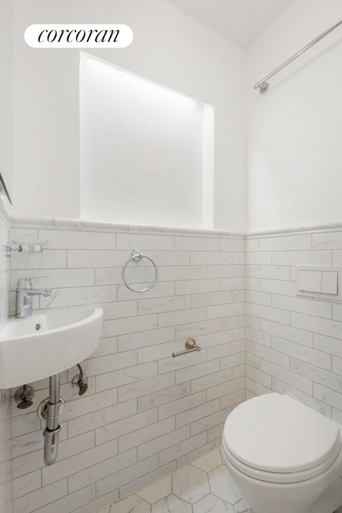 #14 photo, Brooklyn, Columbia St Waterfr , NY 11231