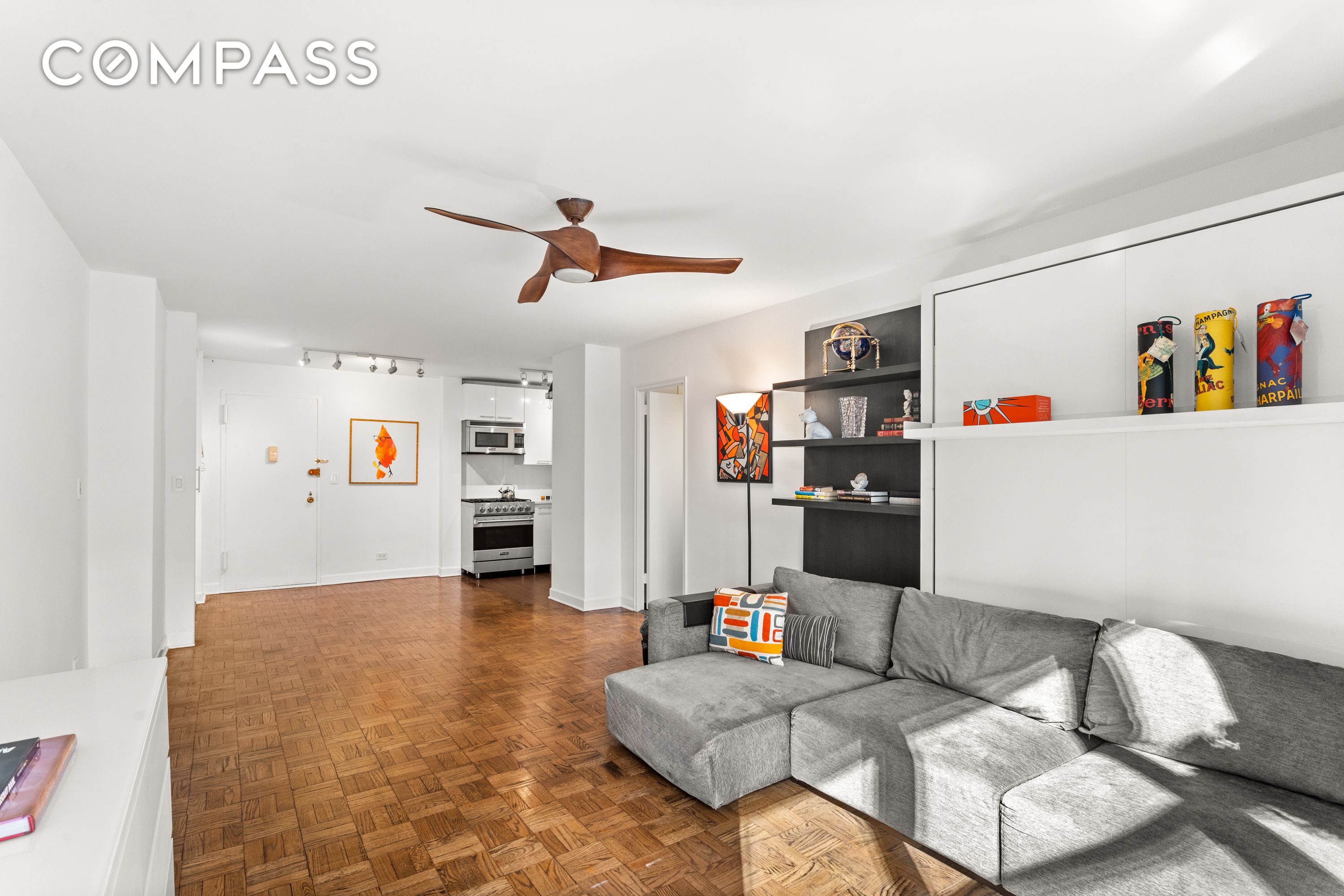 #9 photo, 251 E 51st Street, Midtown East , NY 10022