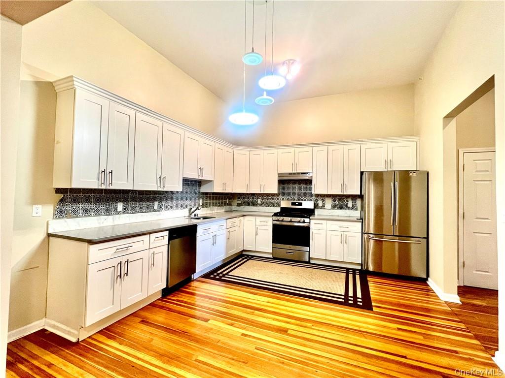 #1 photo, 4 E Main Street, Middletown , NY 10940