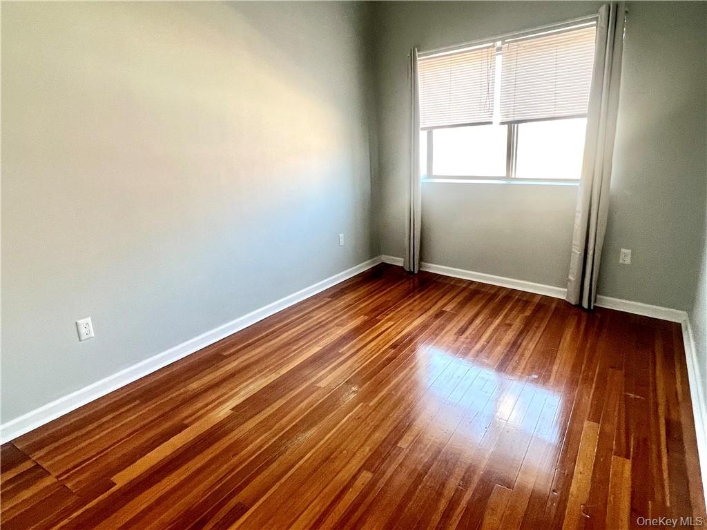 #15 photo, 4 E Main Street, Middletown , NY 10940