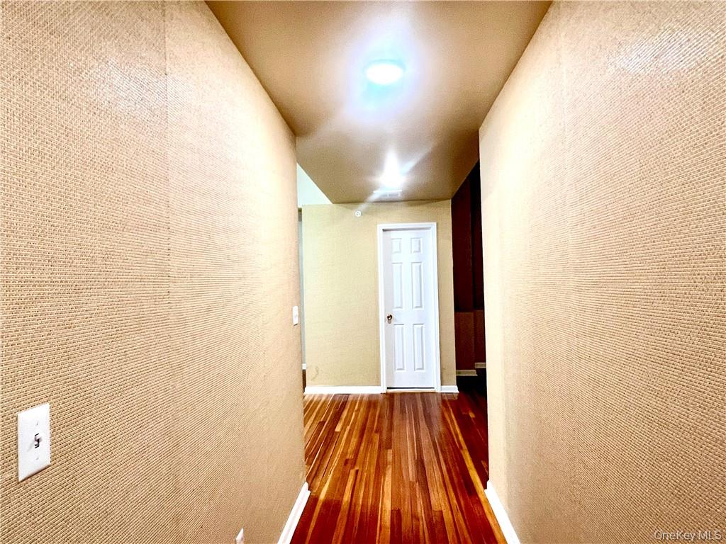 #16 photo, 4 E Main Street, Middletown , NY 10940