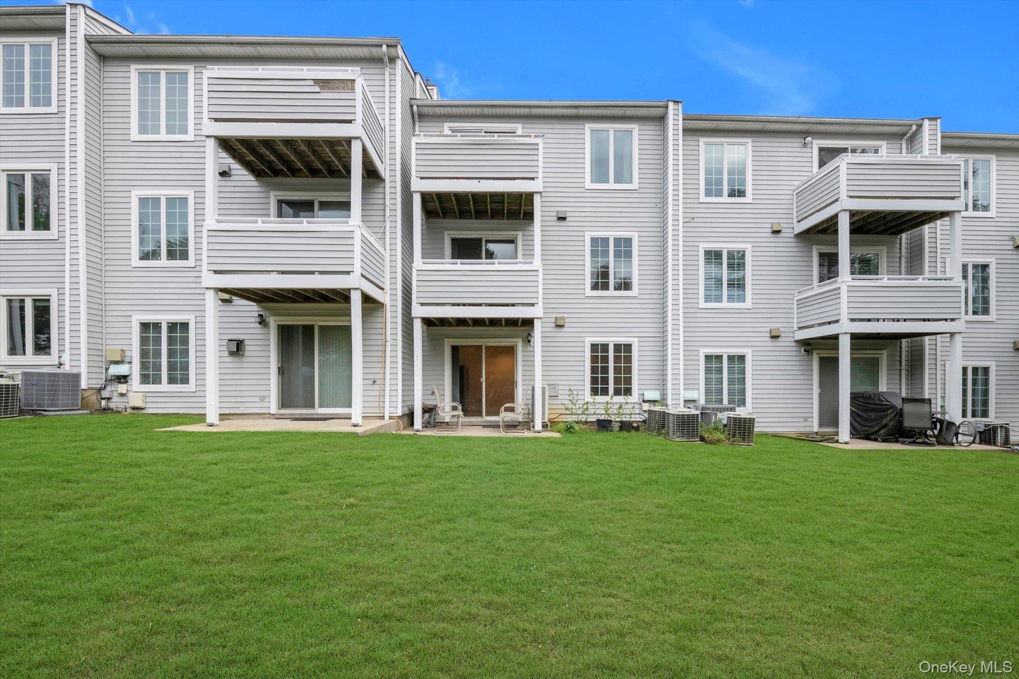 #15 photo, 242-29A Oak Park Drive, Douglaston , NY 11362