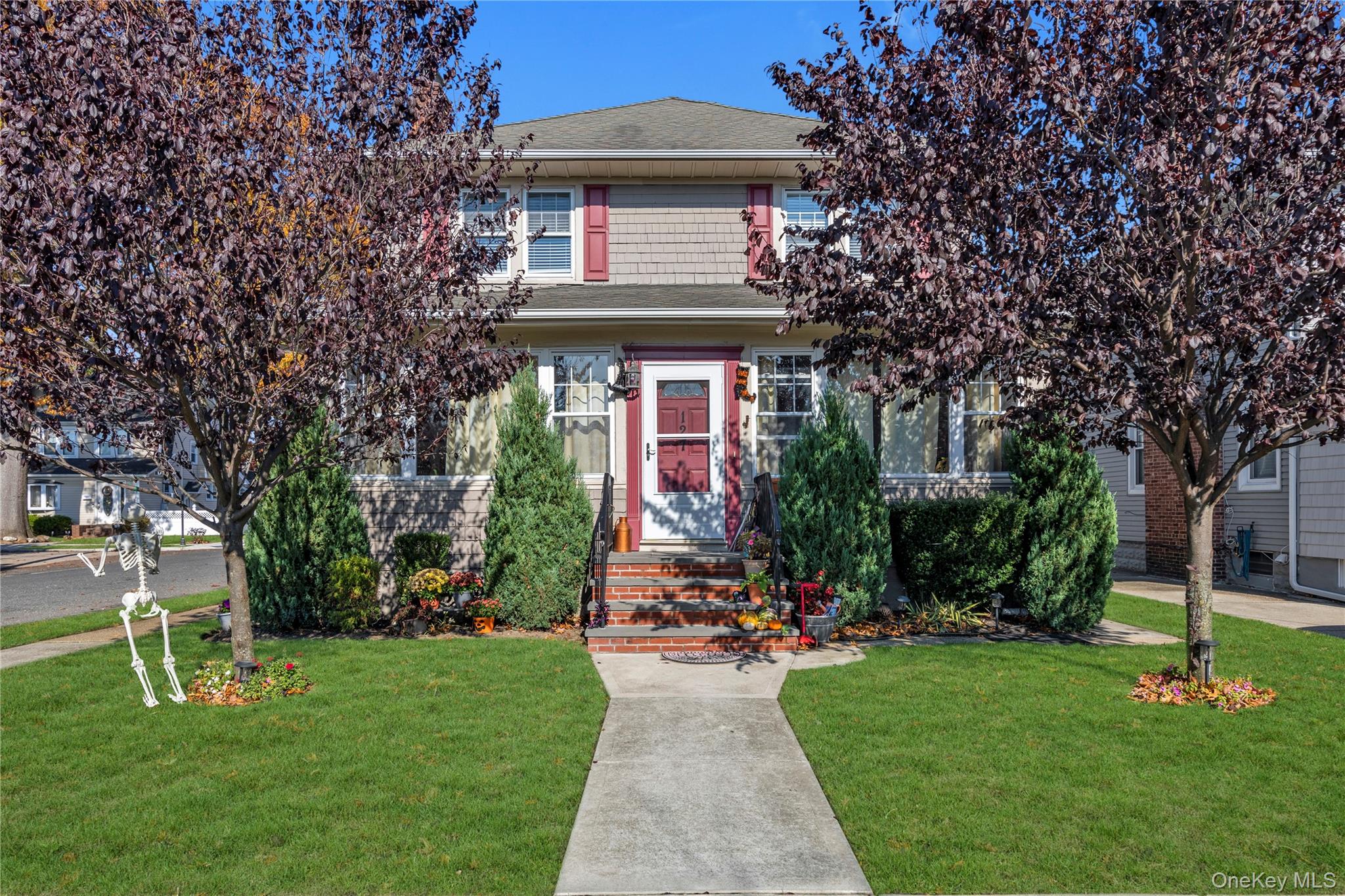 #1 photo, 127 Smith Street, Lynbrook , NY 11563