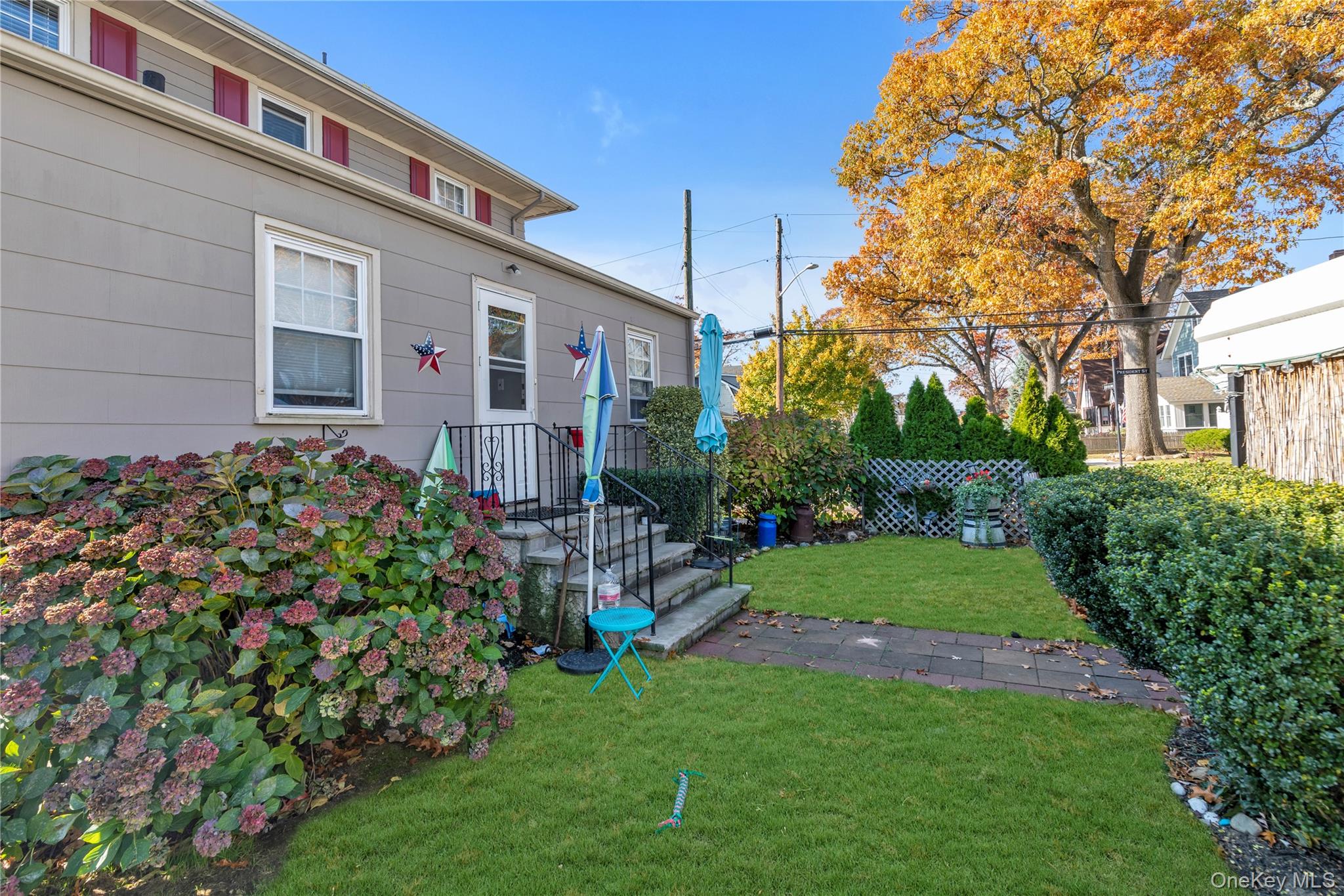 #16 photo, 127 Smith Street, Lynbrook , NY 11563