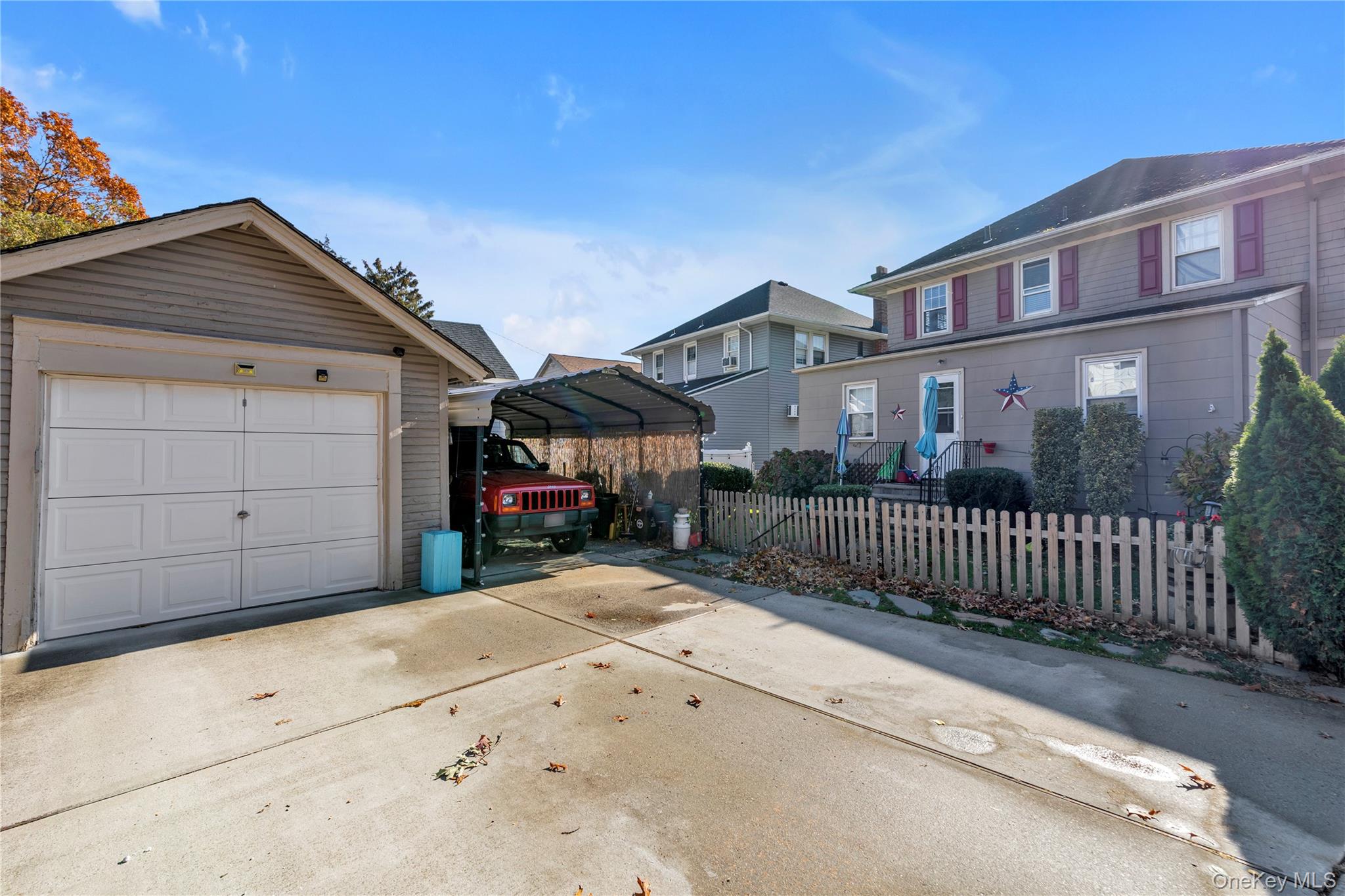 #17 photo, 127 Smith Street, Lynbrook , NY 11563