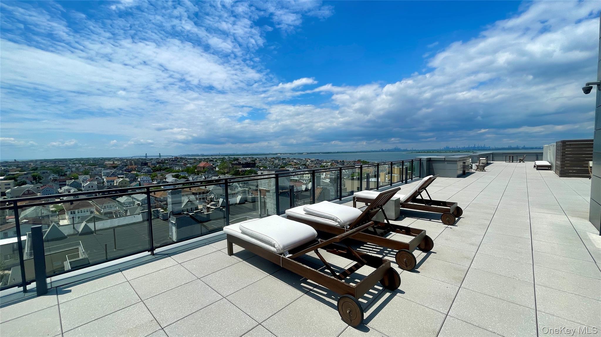 #18 photo, 133 Beach 116th Street, Rockaway Park , NY 11694