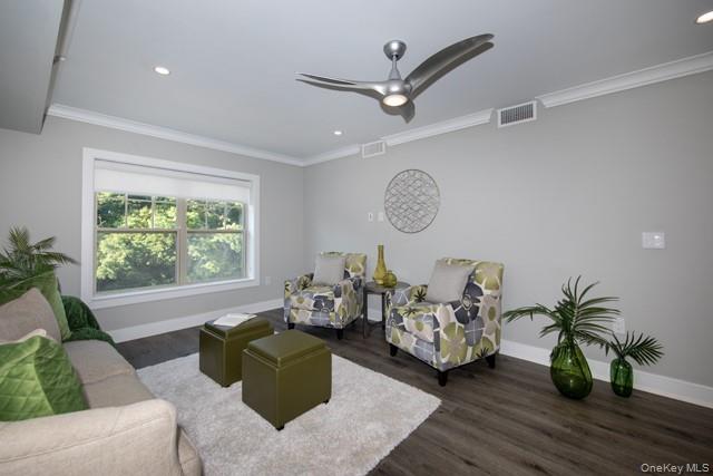 #3 photo, 100 Glen Street, Glen Cove , NY 11542