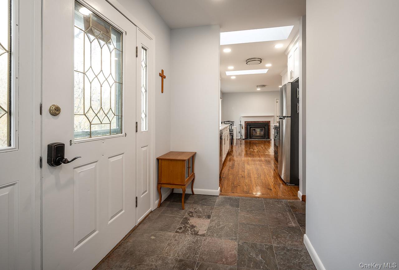 #2 photo, 72 Old Post Road, Croton-on-Hudson , NY 10520