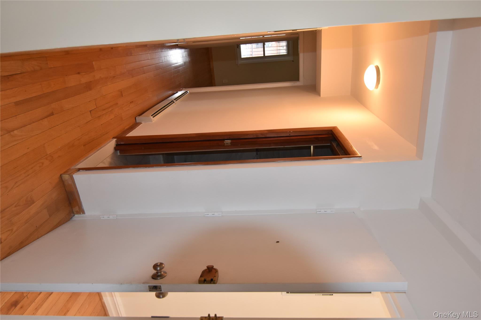 #1 photo, 32-60 85 st, East Elmhurst , NY 11370