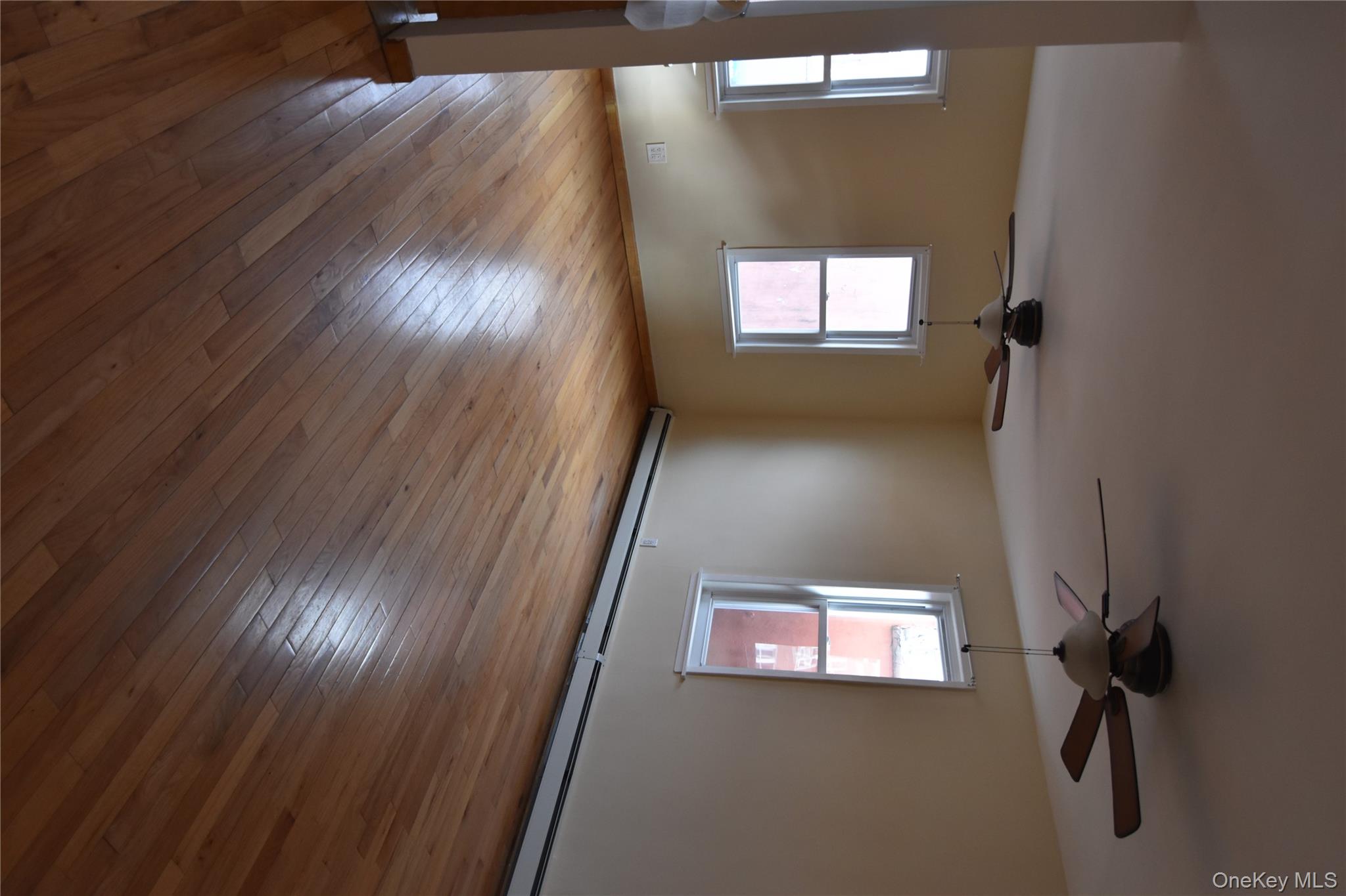 #2 photo, 32-60 85 st, East Elmhurst , NY 11370