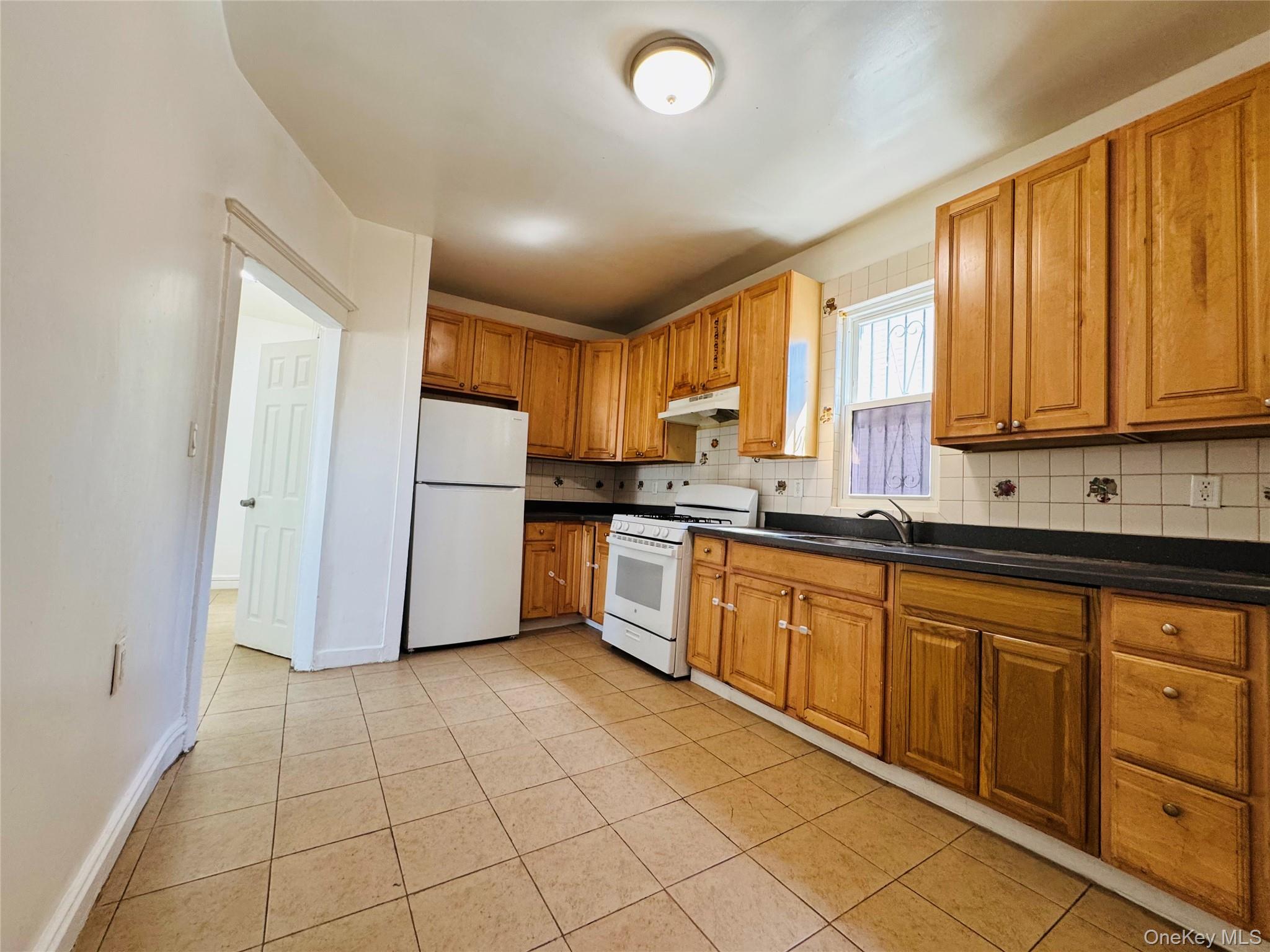 #10 photo, 27-24 Gilmore Street Gillmore Street, East Elmhurst , NY 11369