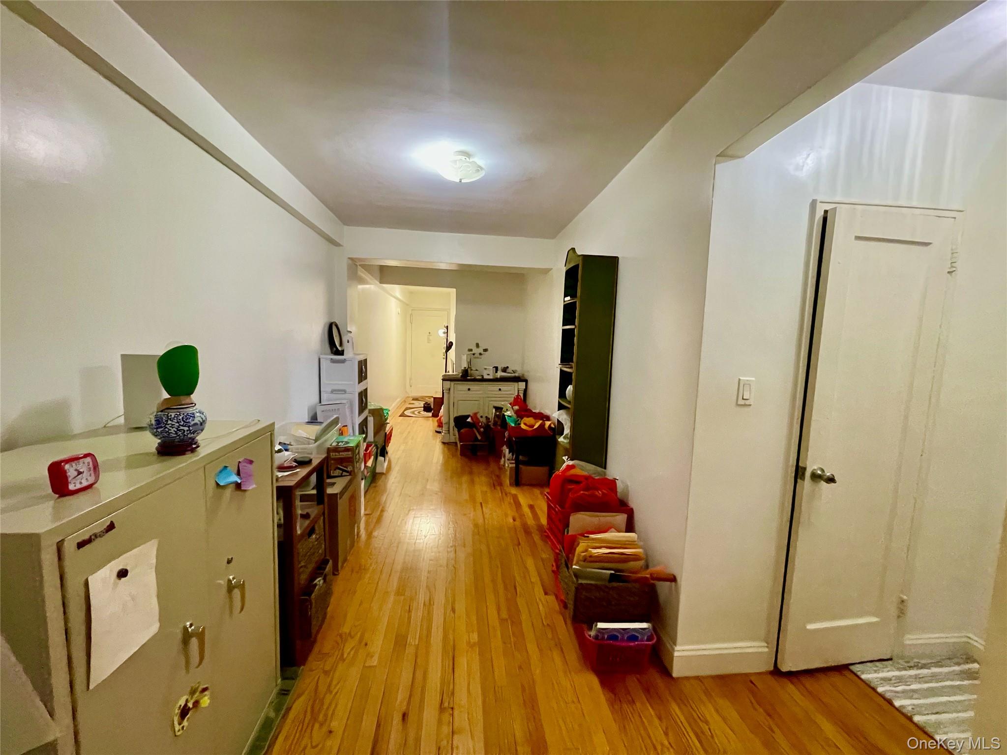 #4 photo, 134-33 Blossom Ave Blossom Avenue, Flushing , NY 11355