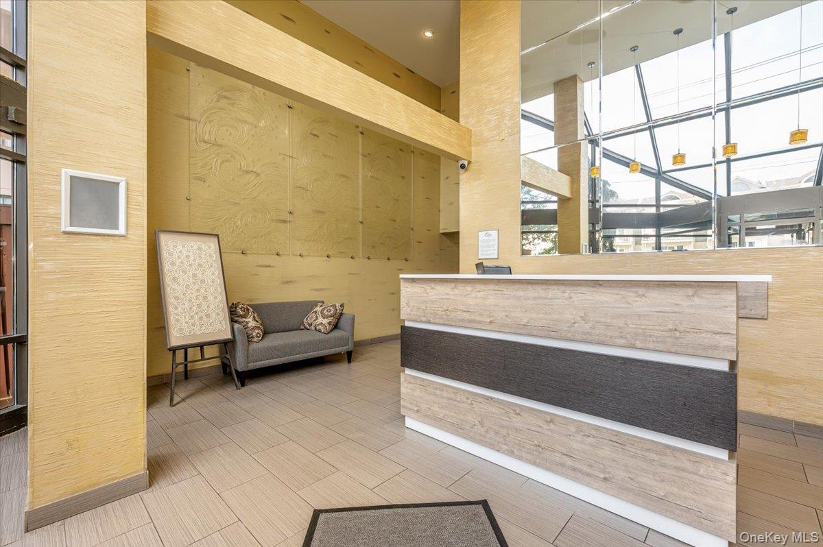 #10 photo, 100 W Broadway, Long Beach , NY 11561