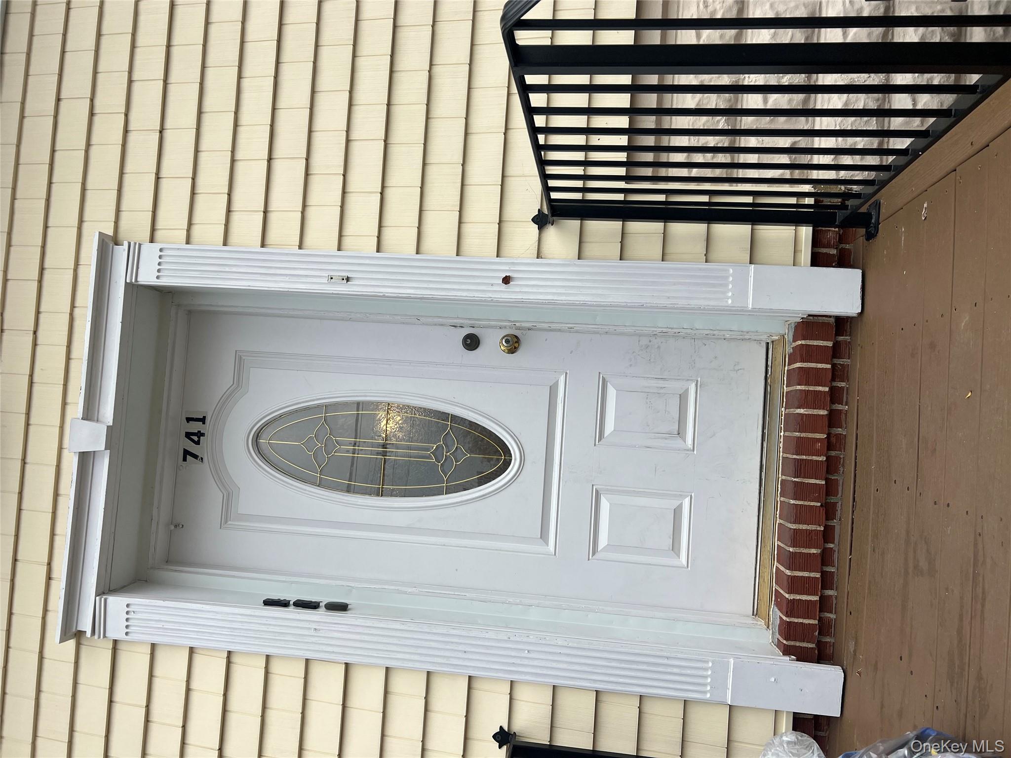 #1 photo, 741 Clocks Boulevard, Massapequa , NY 11758