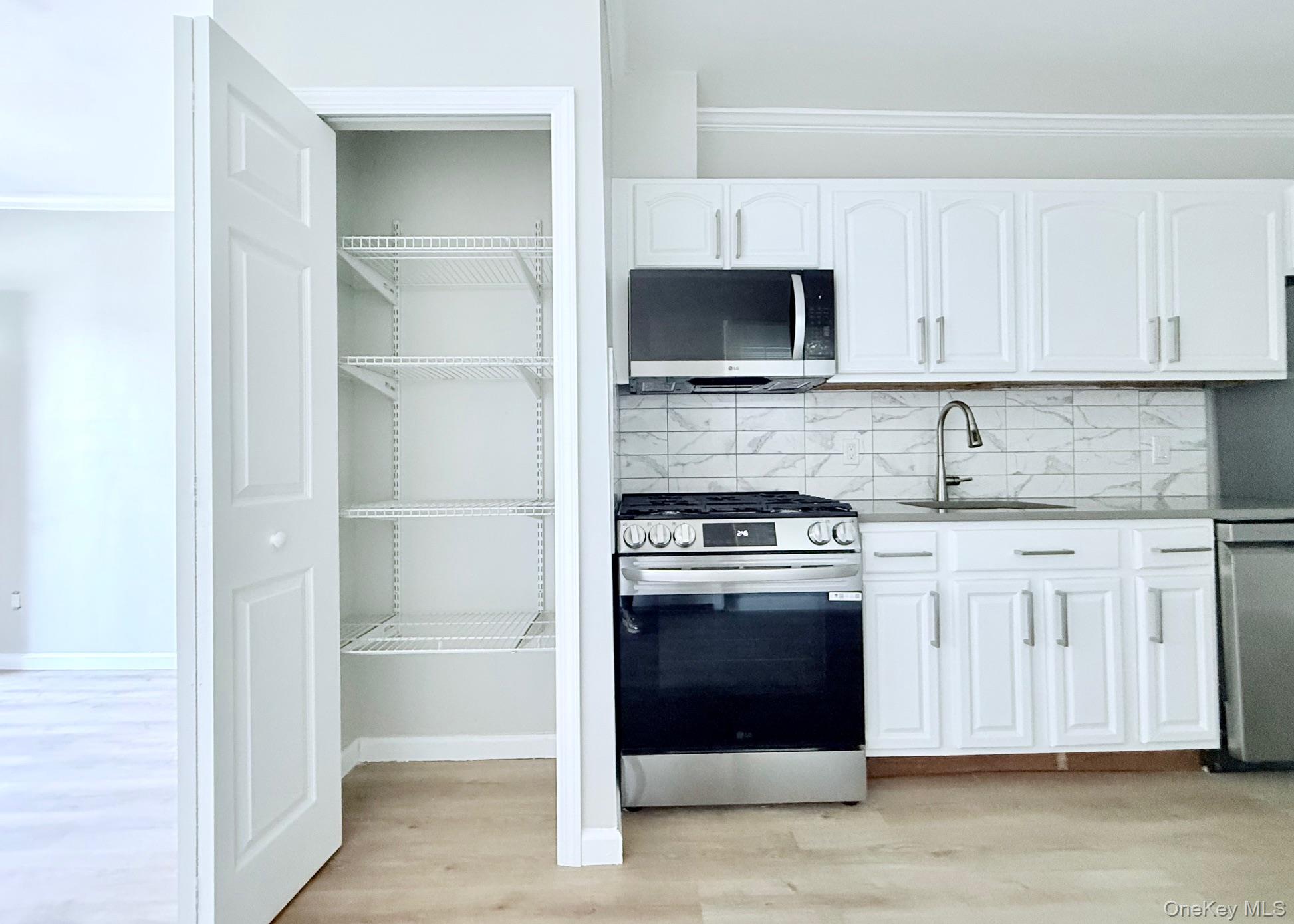 #6 photo, 621 2nd Street, Mamaroneck , NY 10543