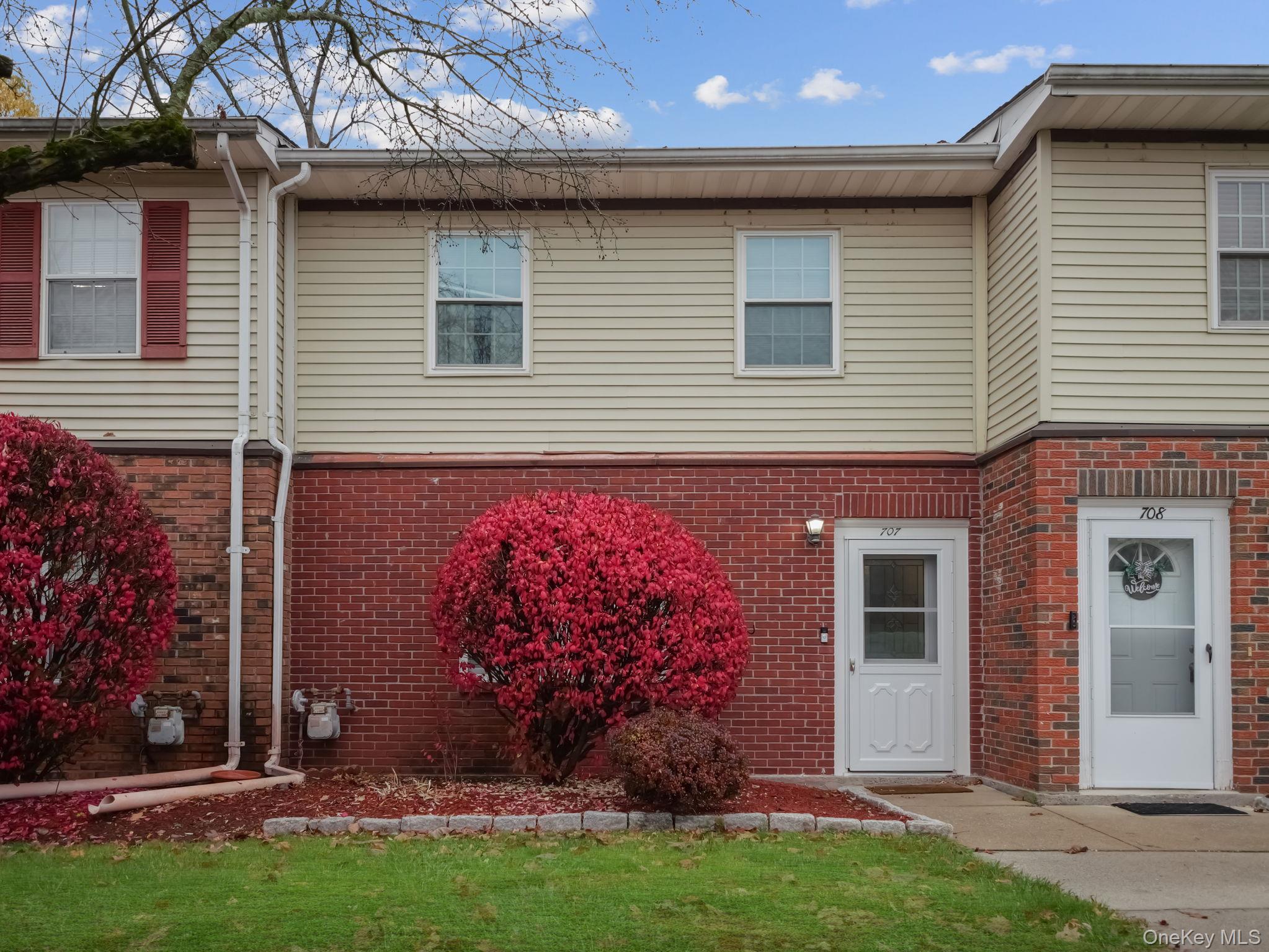 #1 photo, 276 Temple Hill Road, New Windsor , NY 12553