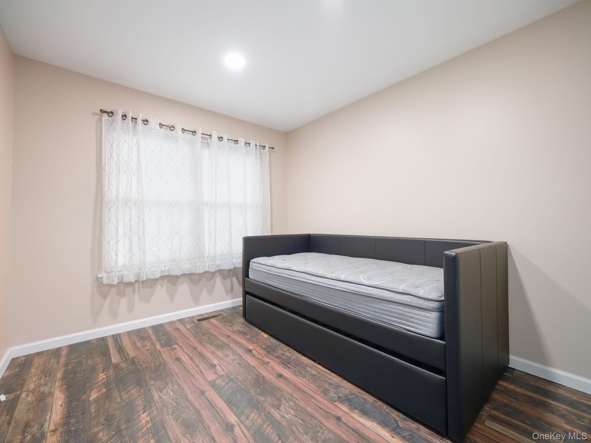 #15 photo, 276 Temple Hill Road, New Windsor , NY 12553