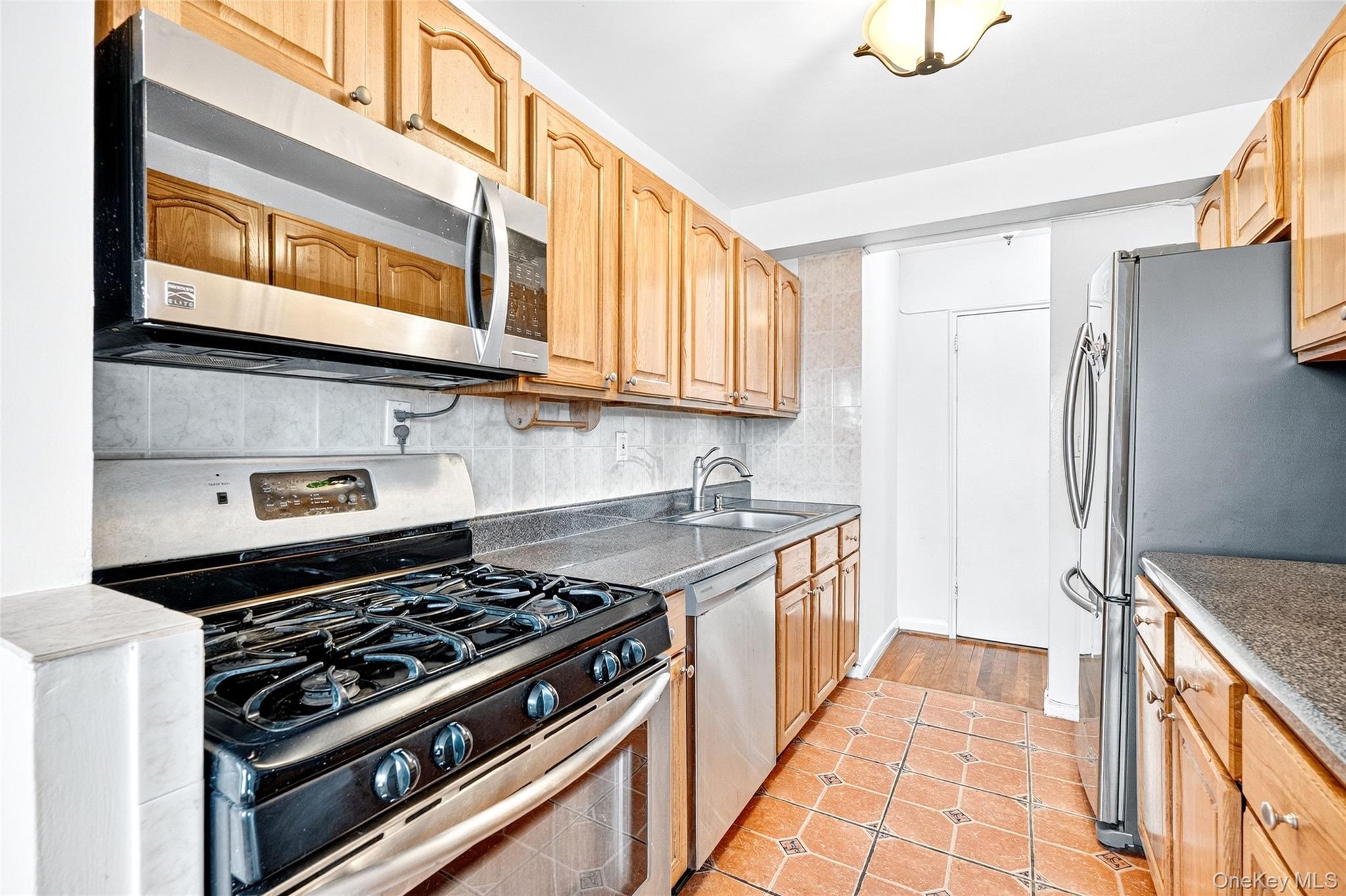 #15 photo, 3 Sadore Lane, Yonkers , NY 10710