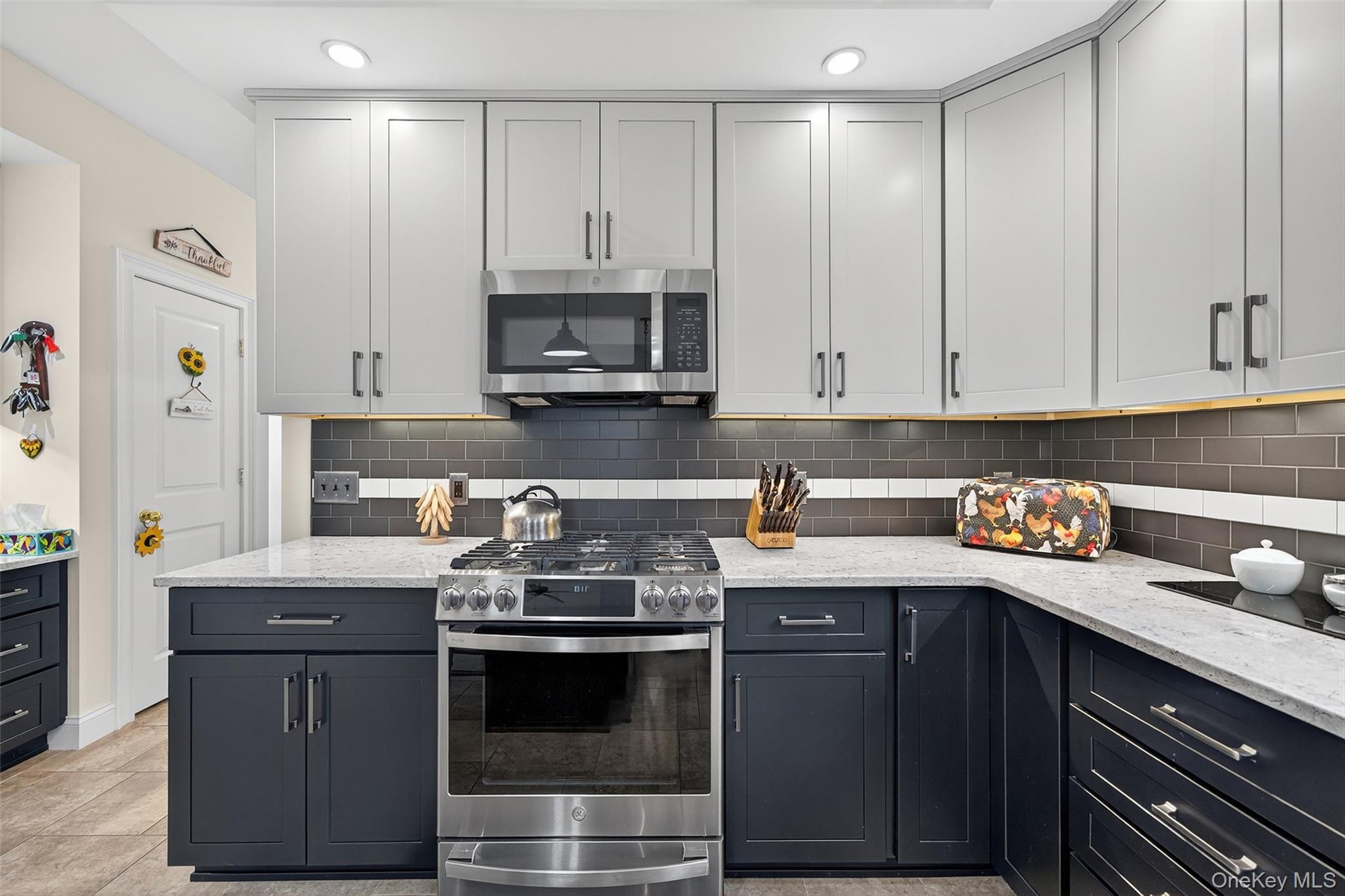 #20 photo, 106 Fox Hill Run, Rock Tavern , NY 12575