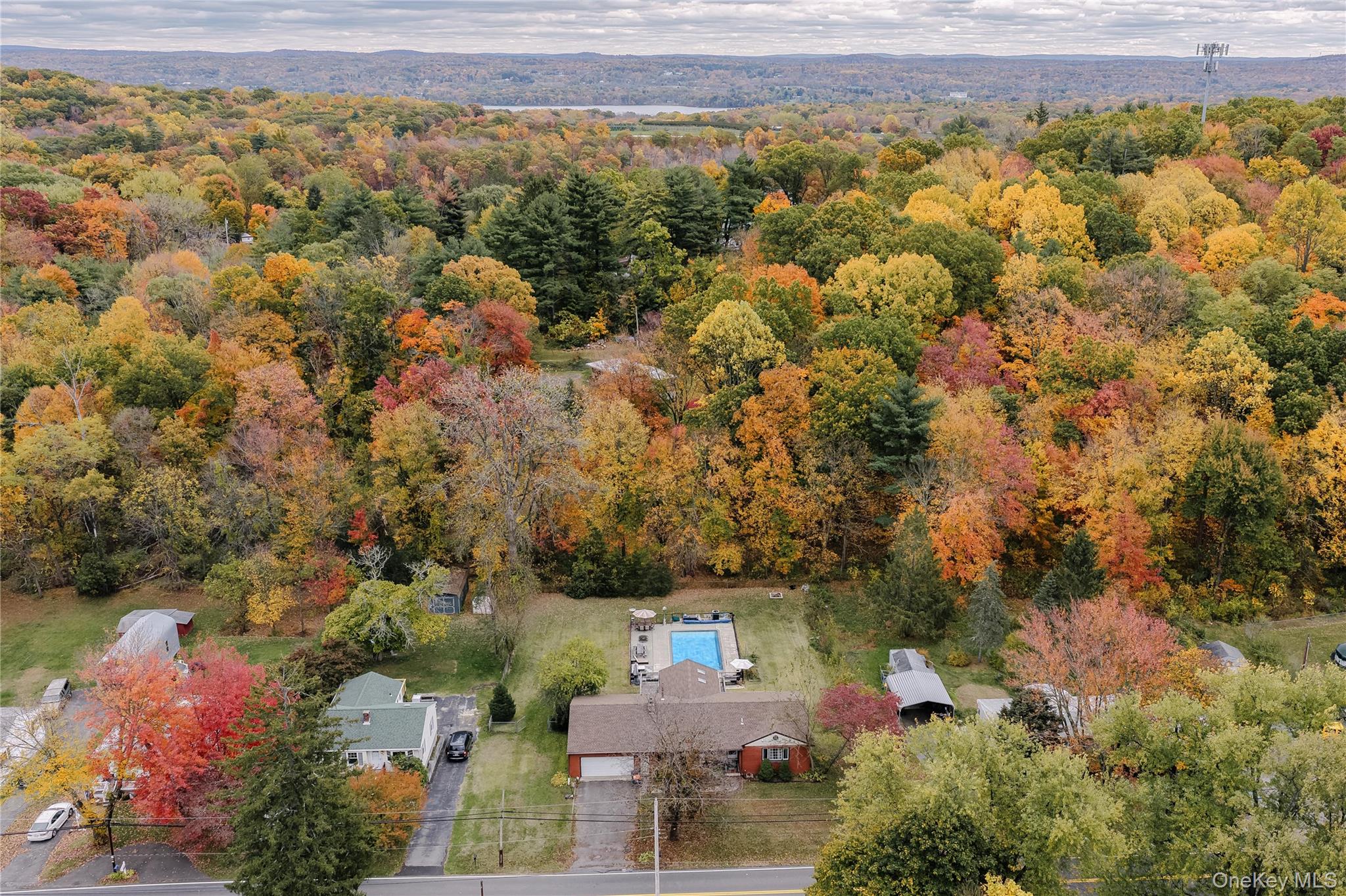 #3 photo, 84 Ulster Avenue, Esopus , NY 12487