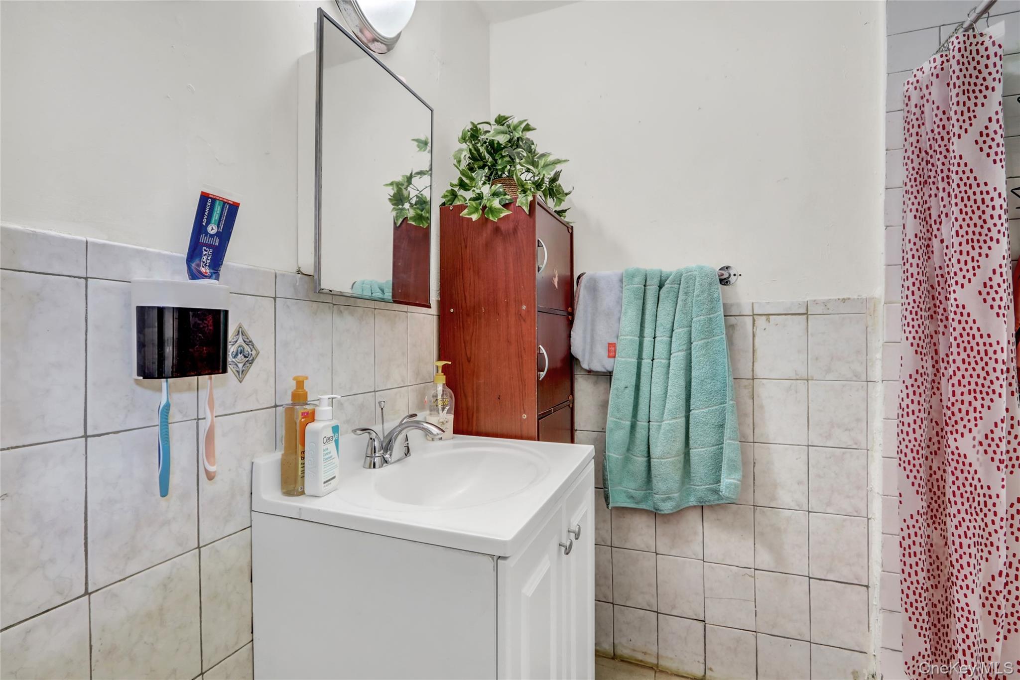 #18 photo, 121-02 153rd Street, Jamaica , NY 11434