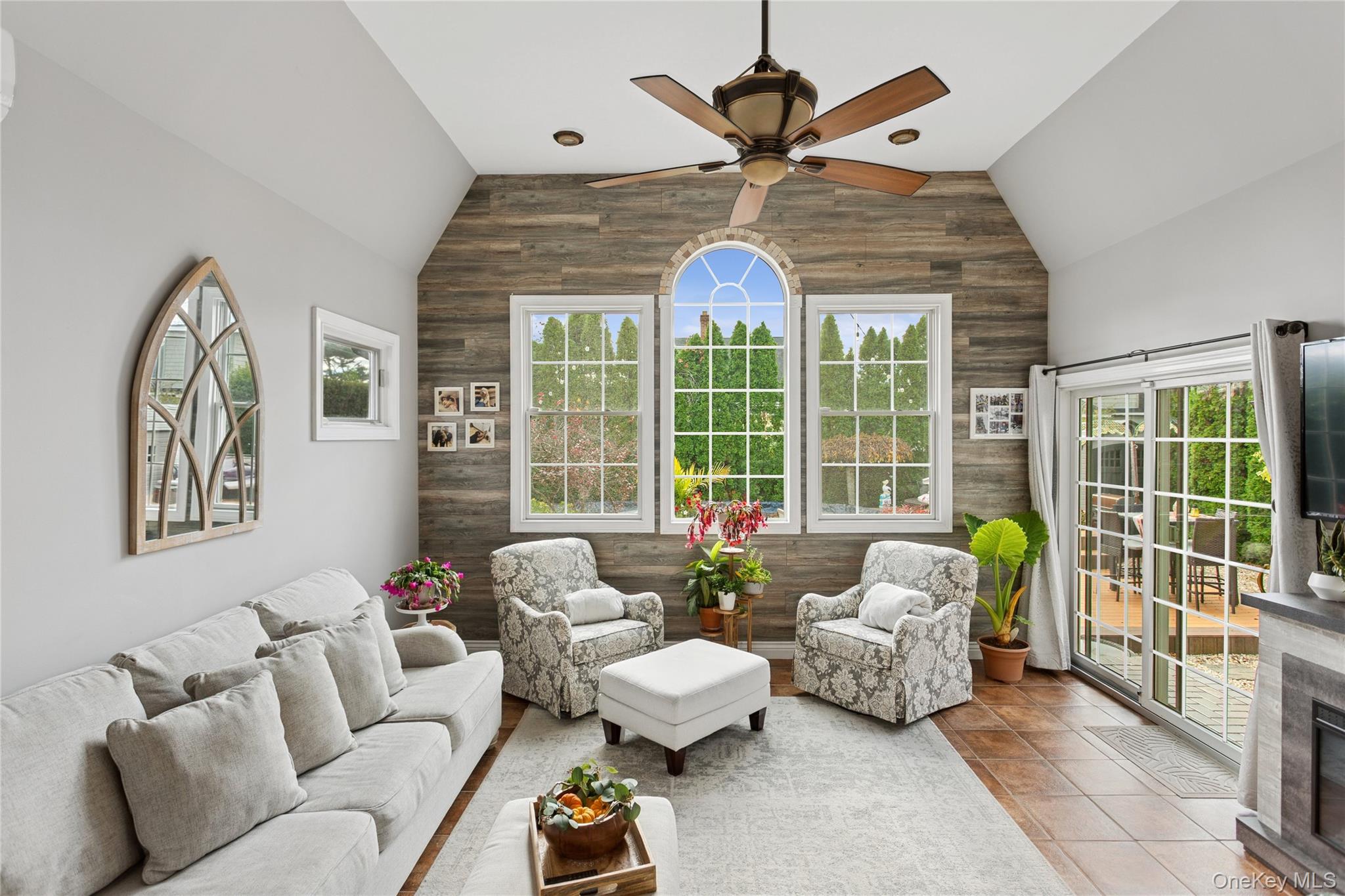 #10 photo, 2490 Orange Street, Bellmore , NY 11710