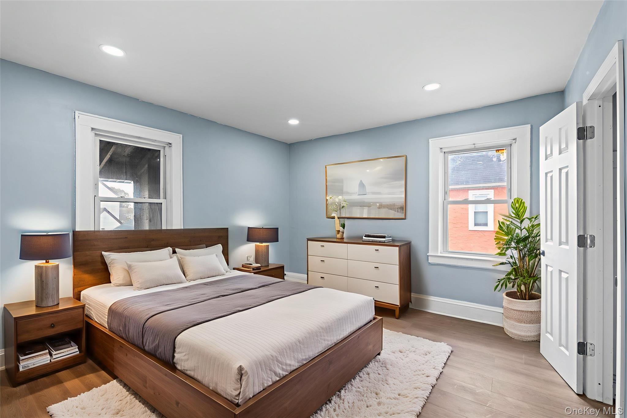 #9 photo, 28 Cornwall Lane, Hempstead , NY 11550