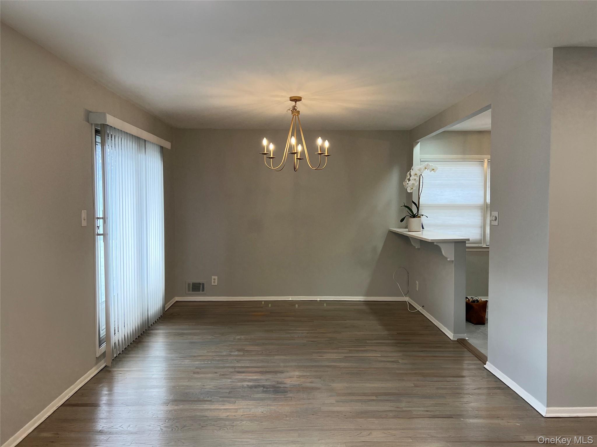 #11 photo, 215-06 23rd Avenue, Bayside , NY 11360