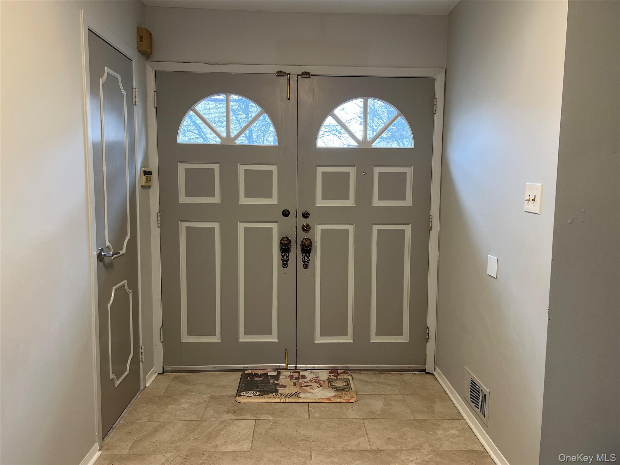 #2 photo, 215-06 23rd Avenue, Bayside , NY 11360