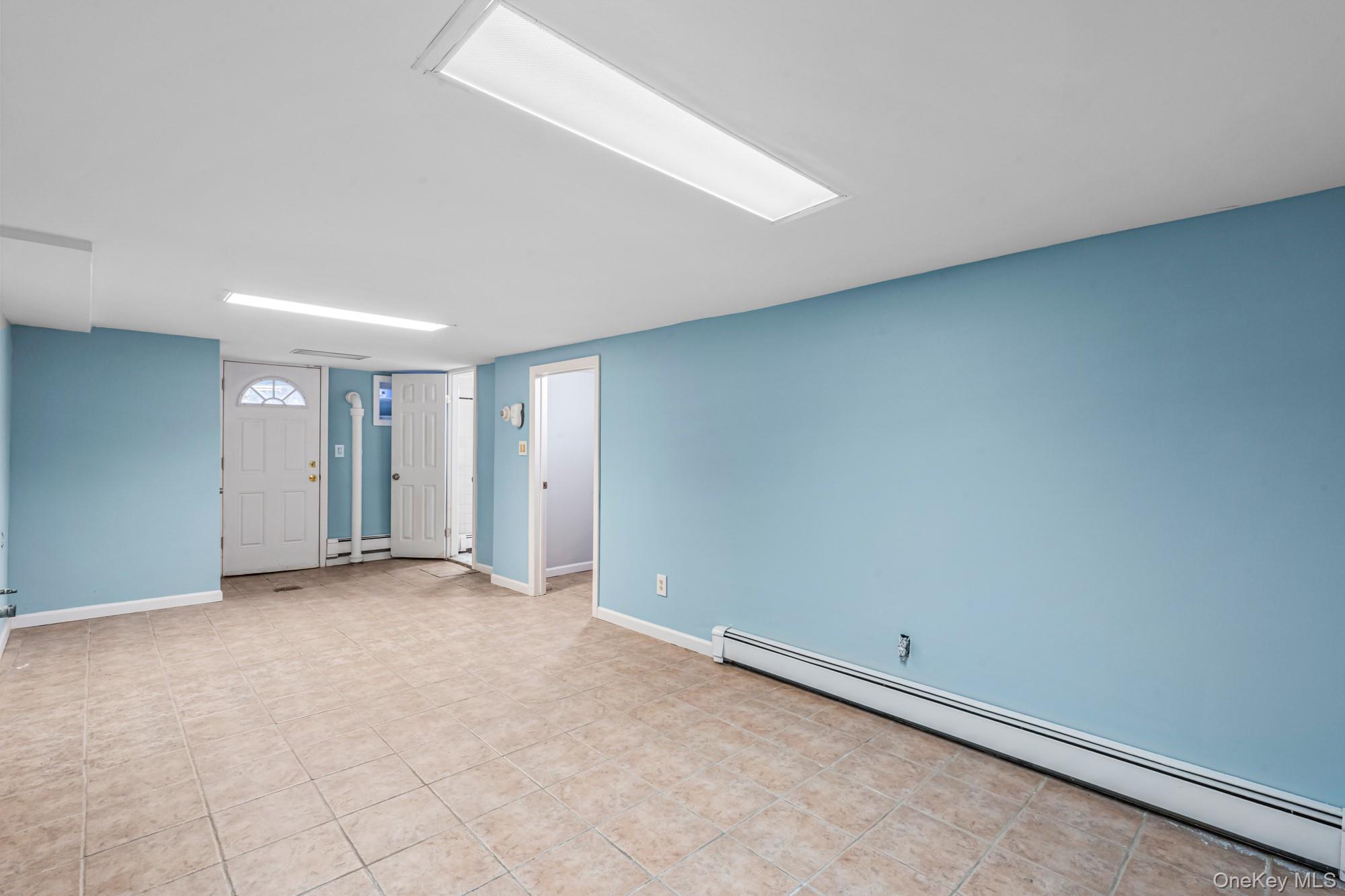 #12 photo, 151-35 20th Road, Whitestone , NY 11357