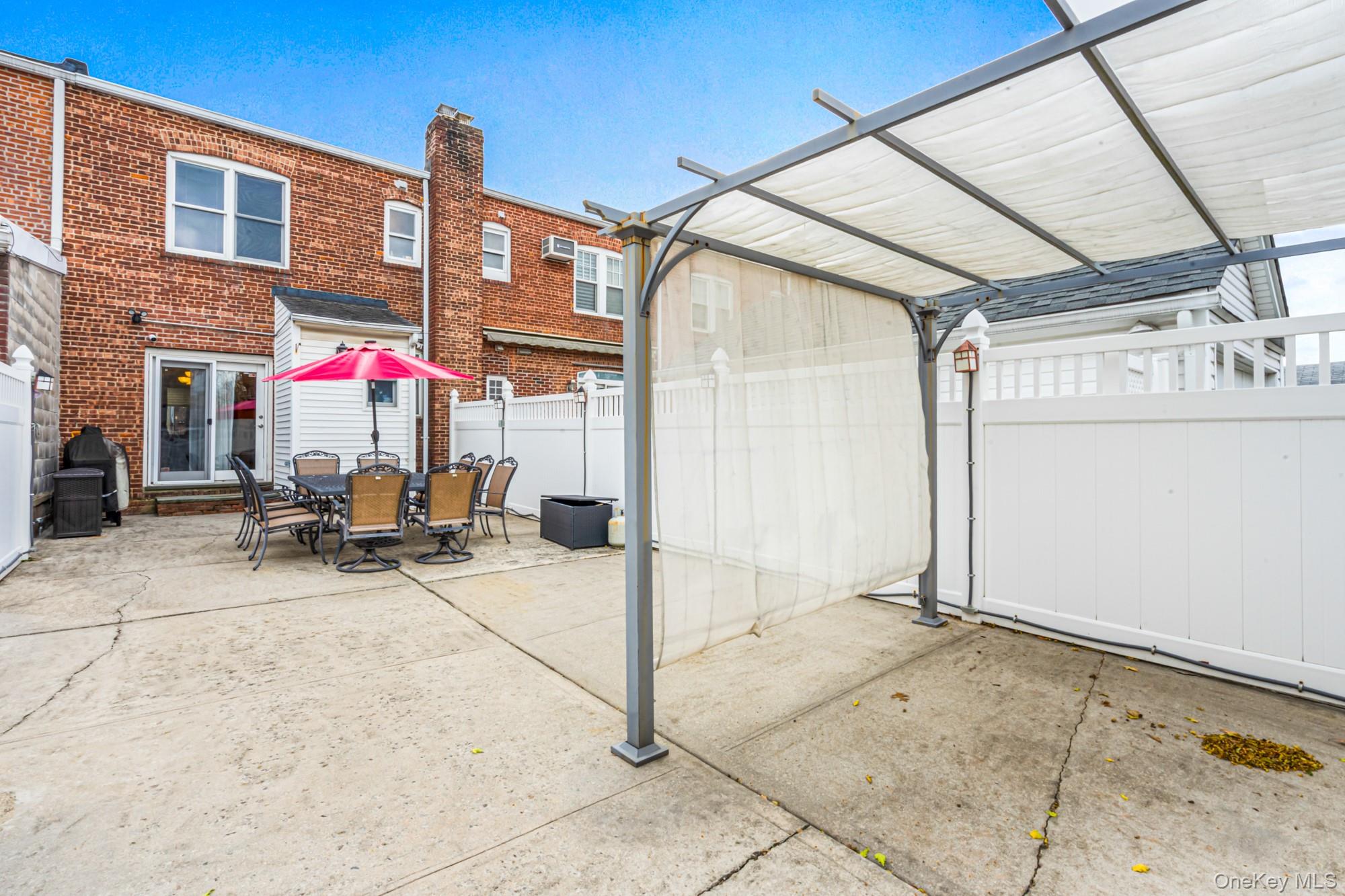 #15 photo, 151-35 20th Road, Whitestone , NY 11357