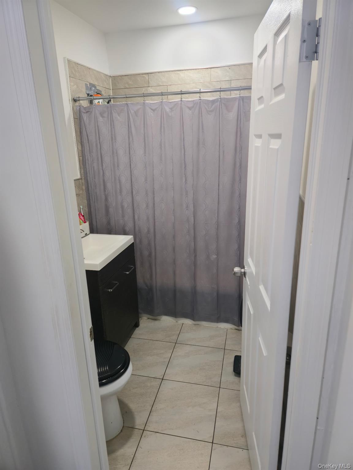 #5 photo, 4216 Edson Avenue, Bronx , NY 10466