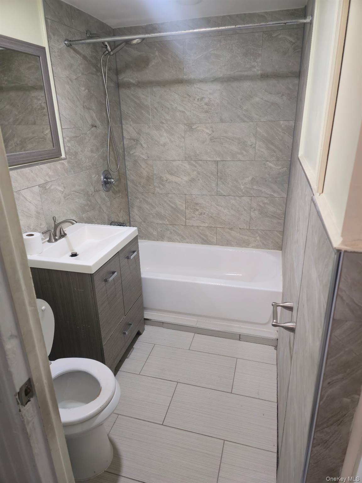 #9 photo, 4216 Edson Avenue, Bronx , NY 10466