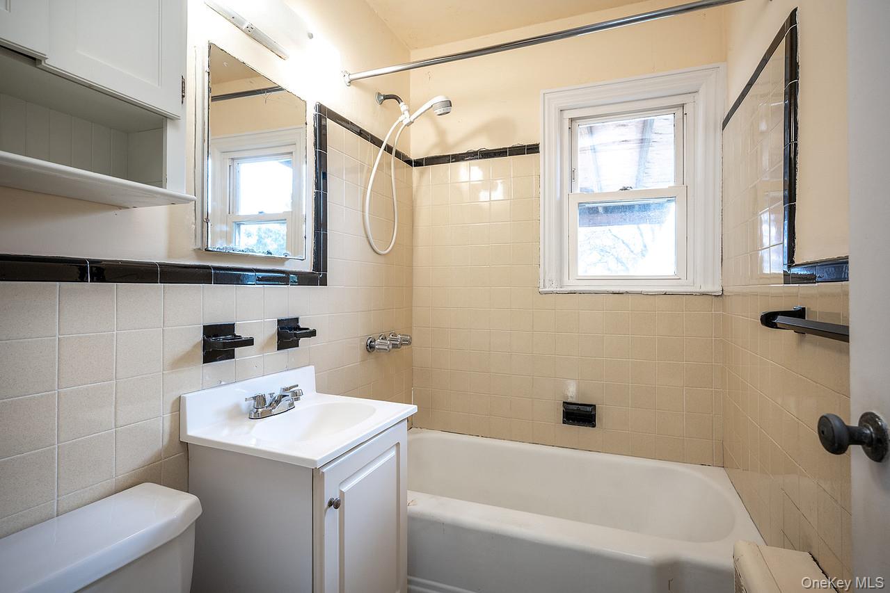 #14 photo, 10 Maywood Avenue, Rye Brook , NY 10573