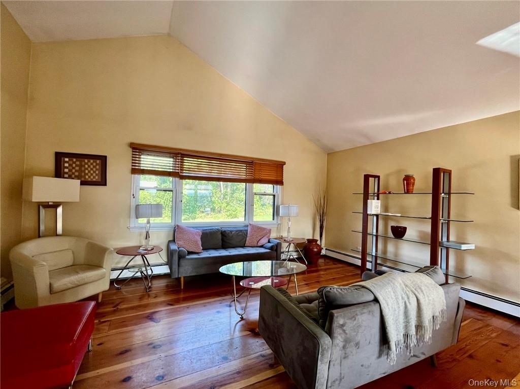 #4 photo, 47 Onderdonk Road, Warwick , NY 10990