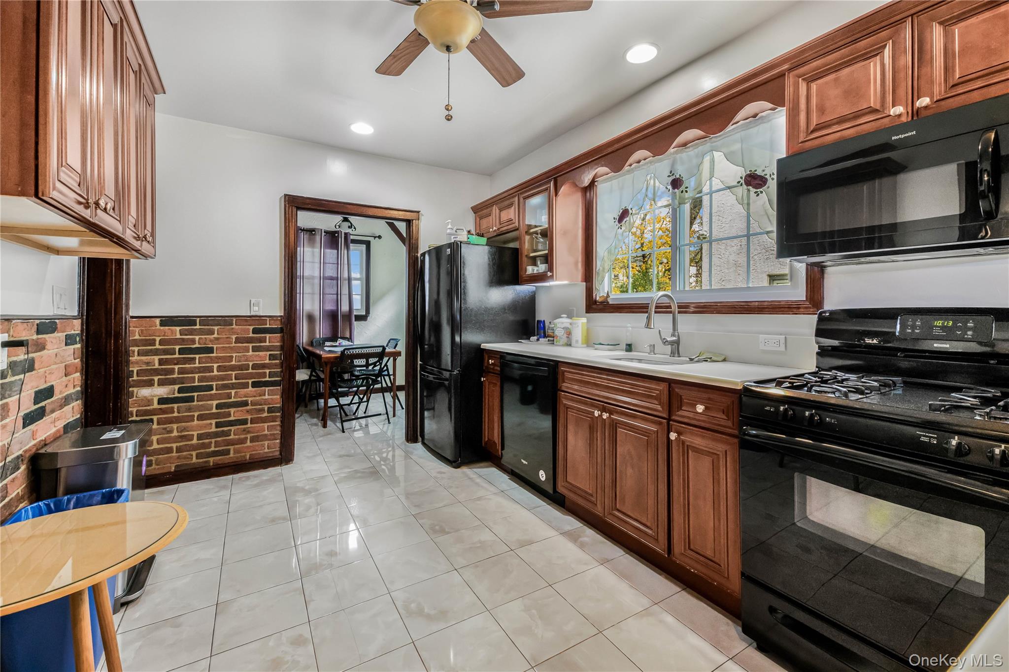 #11 photo, 85 Frederick Place, Mount Vernon , NY 10552