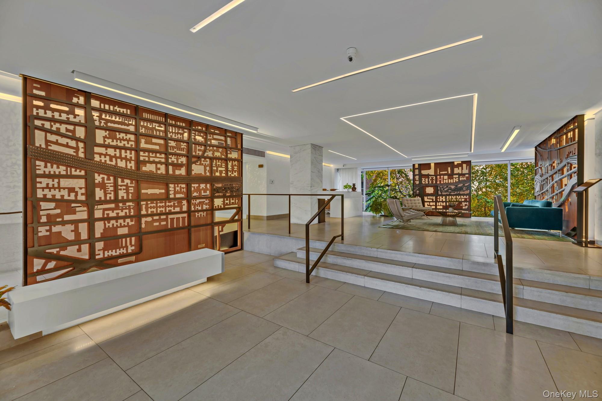 #16 photo, 800 Grand Concourse, Bronx , NY 10451