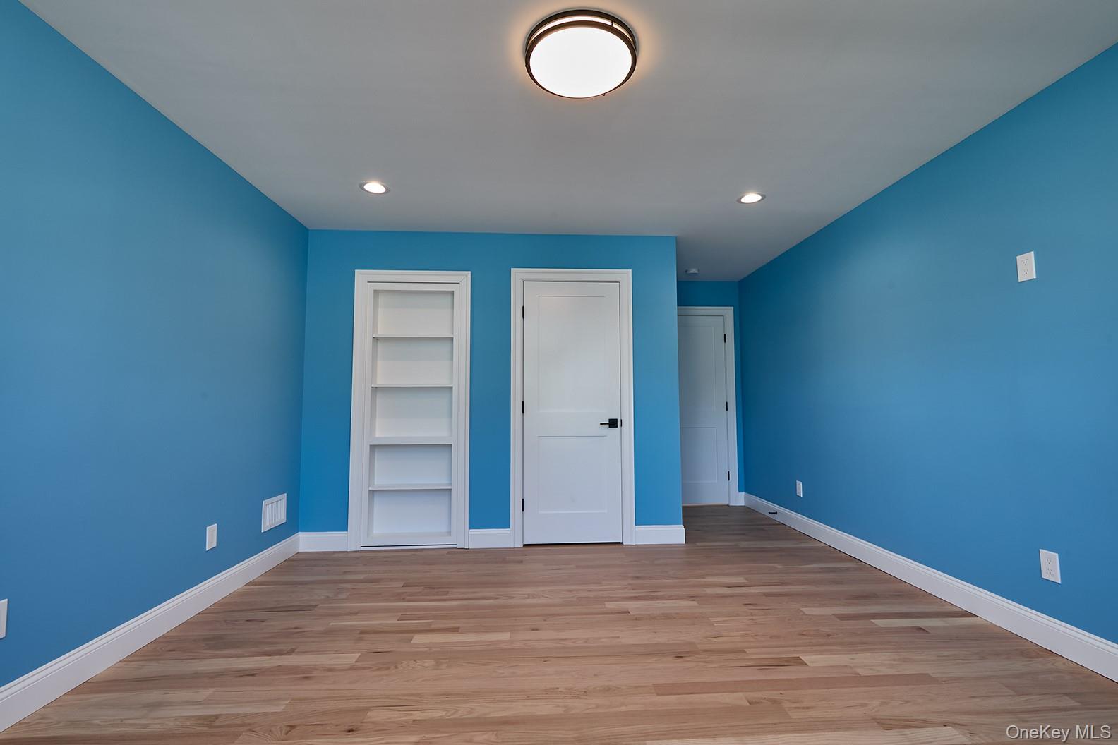 #18 photo, 1529 Fenimore Street, North Bellmore , NY 11710