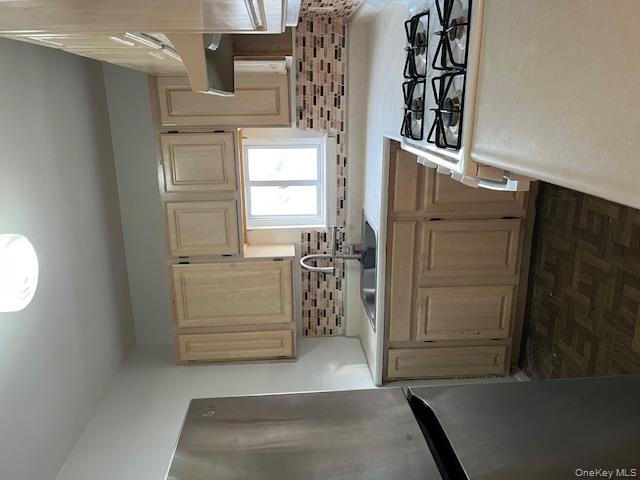 #5 photo, 11847 196th Street, Saint Albans , NY 11412