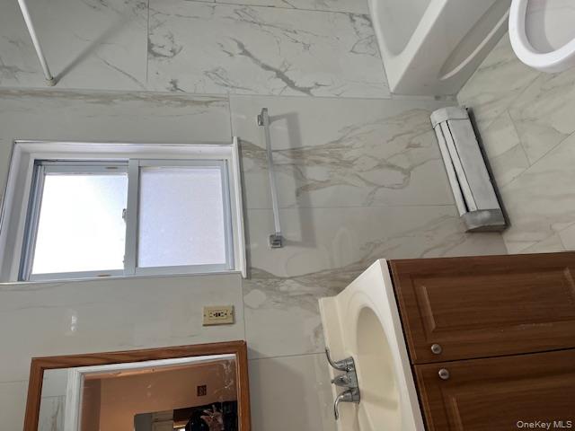 #6 photo, 11847 196th Street, Saint Albans , NY 11412