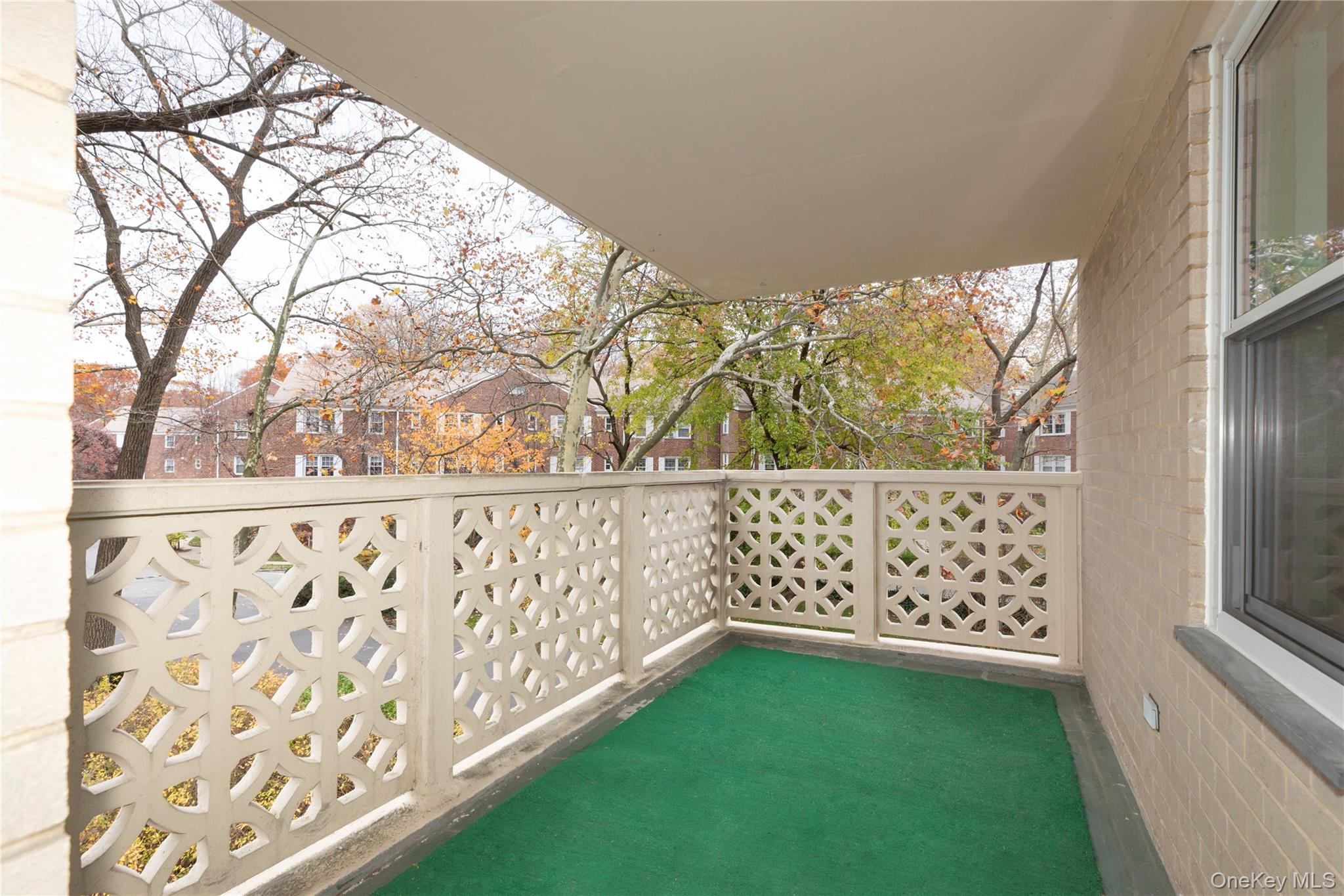 #10 photo, 1200 Midland Avenue, Bronxville , NY 10708