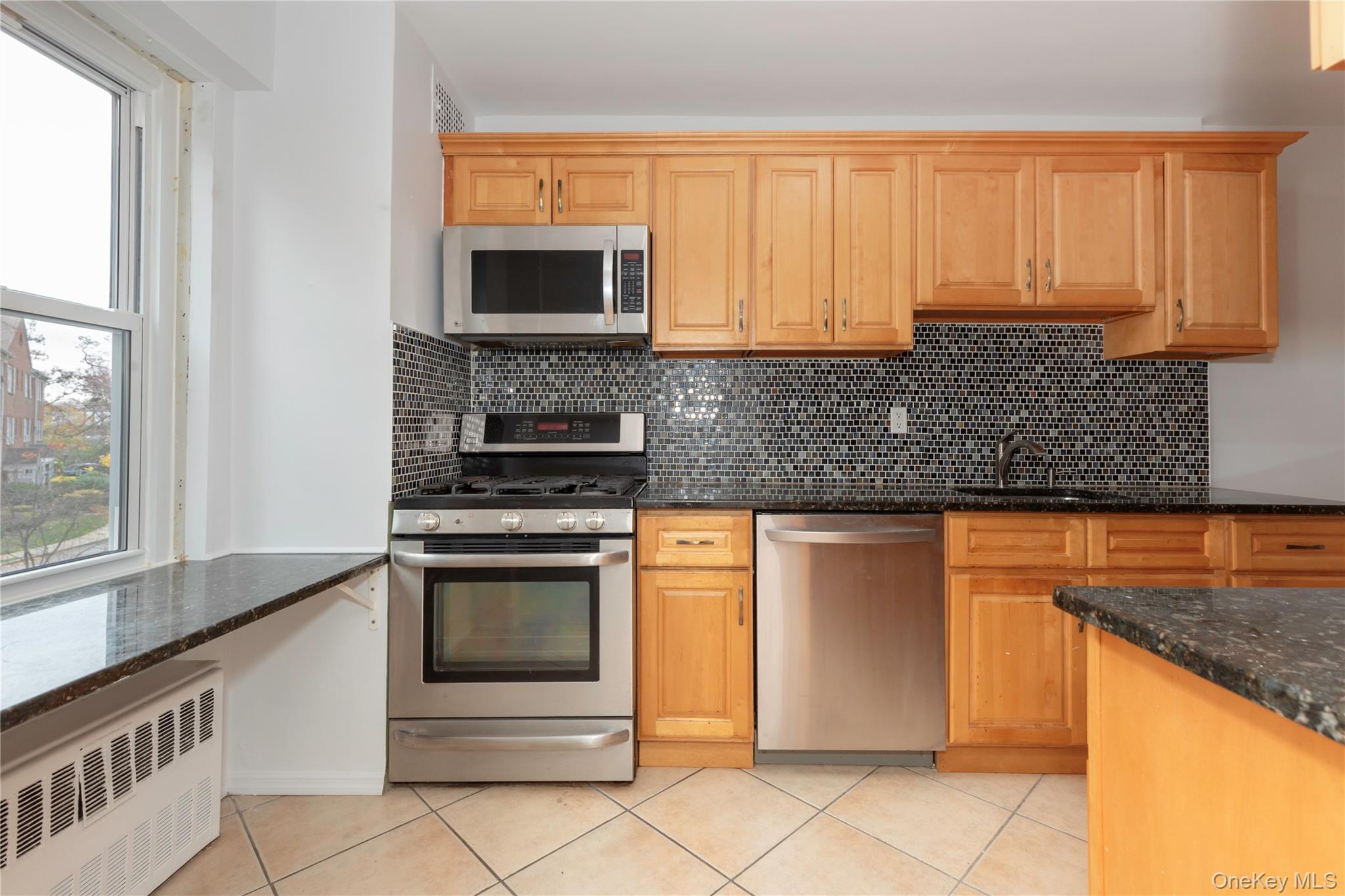 #17 photo, 1200 Midland Avenue, Bronxville , NY 10708