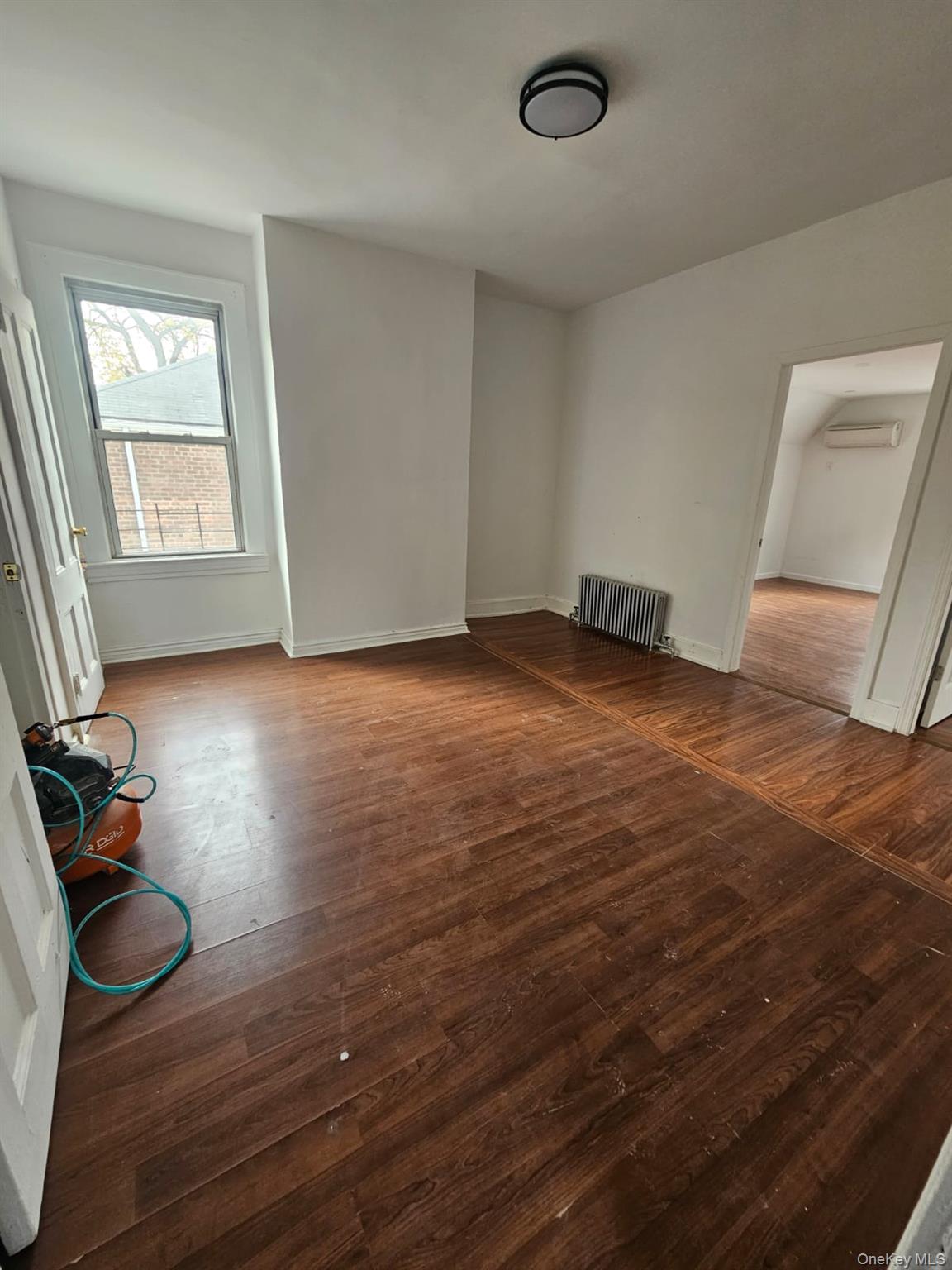 #4 photo, 3141 Kingsbridge Terrace, Bronx , NY 10463