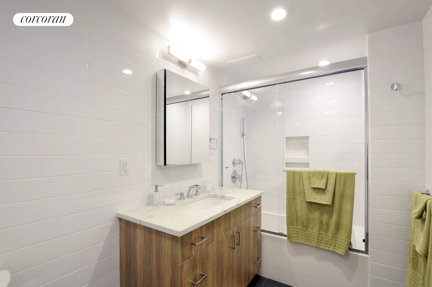 #6 photo, Astoria, Astoria , NY 11106