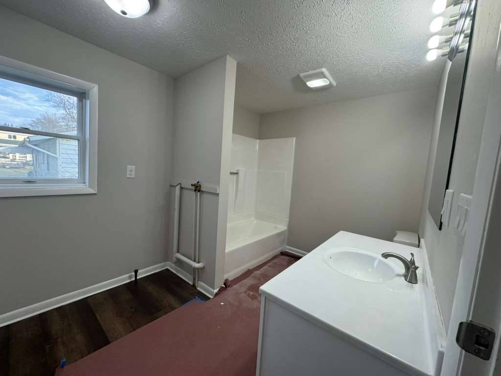 #30 photo, 521 Luce St, Elmira , NY 14904