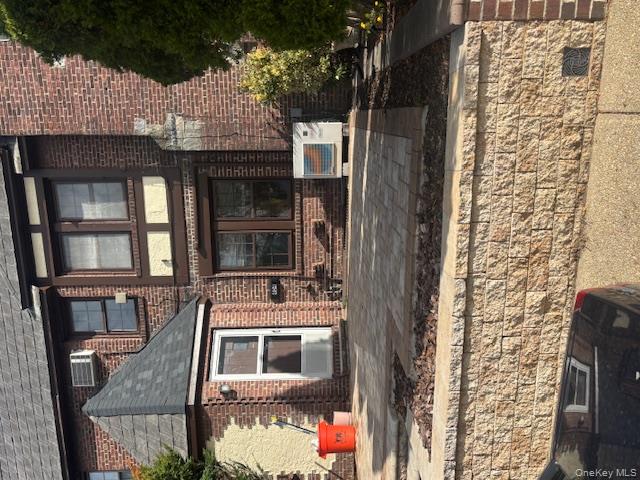 #1 photo, 404 Bauer Place, Mineola , NY 11501