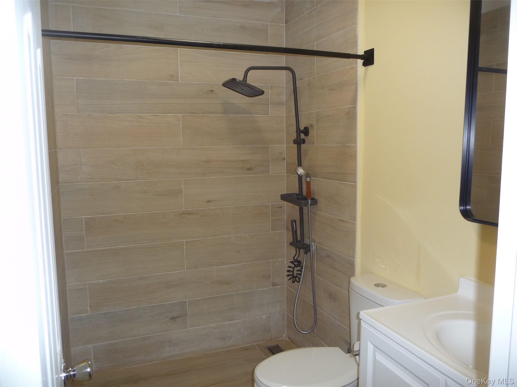 #15 photo, 7 Weather Vane Way, Middletown , NY 10940