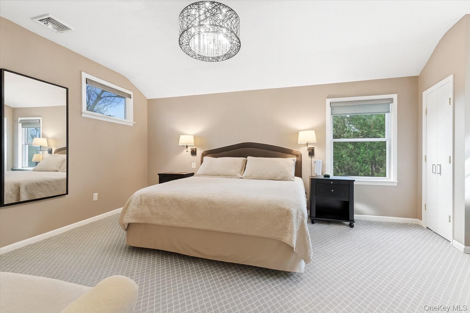 #14 photo, 686 Tanwood Drive, West Hempstead , NY 11552